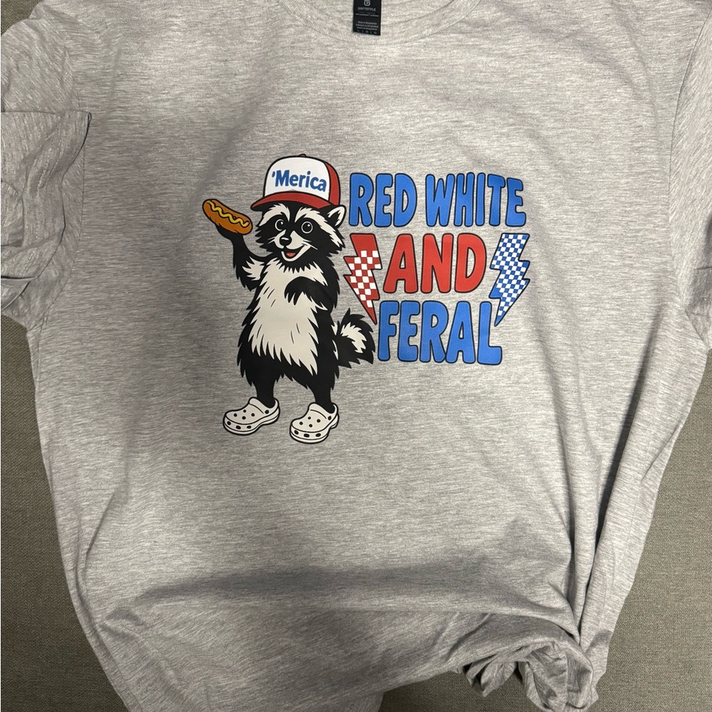Gray Graphic T-Shirt with Raccoon Design